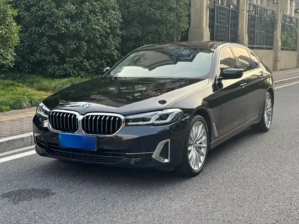 BMW 5 Series Model Third Facelift 530Li Premium Luxury Package 2023