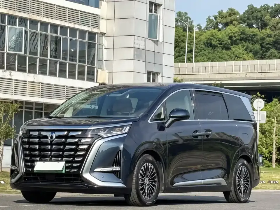 Denza D9 DM-i 970 AWD Flagship 2023