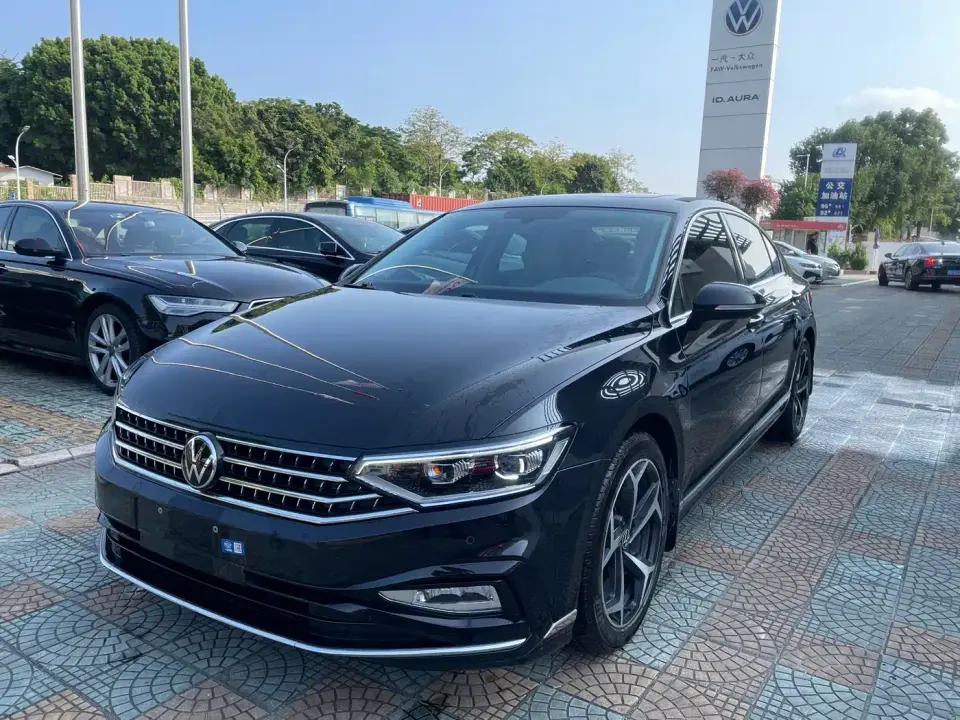 Volkswagen Magotan 2 Million Units Anniversary Edition 330TSI DSG Leading Type 2024