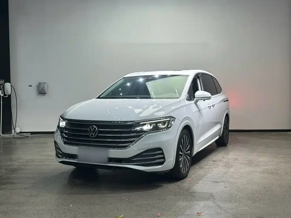 Volkswagen Viloran 380TSI Premium 2023