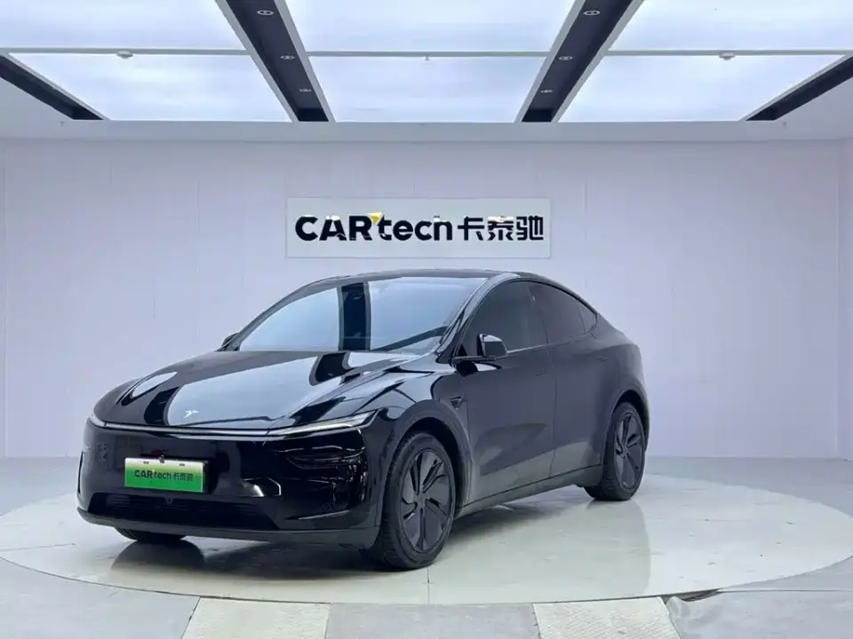 Tesla Model Y Facelift Long Range All-Wheel Drive 2025