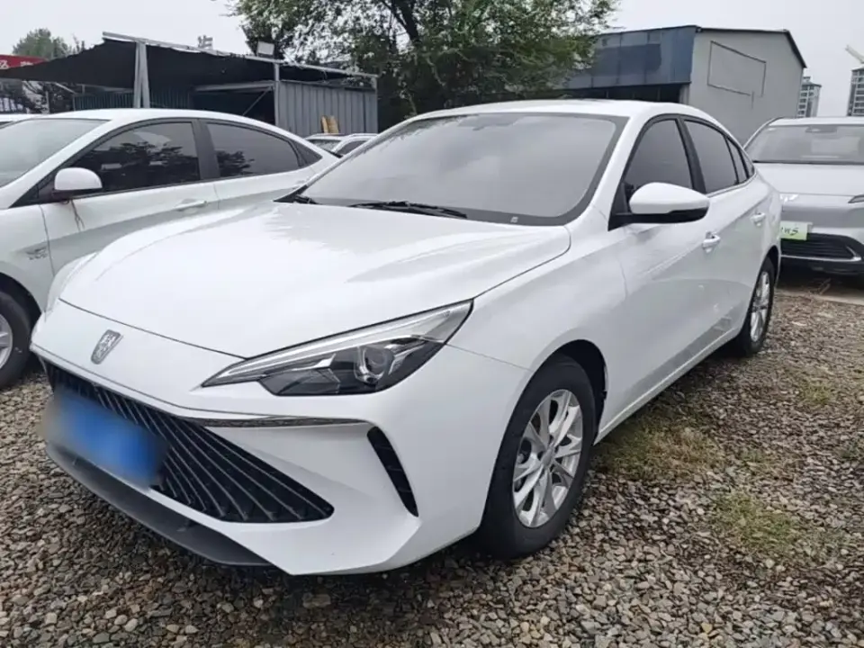 Roewe i5 1.5L CVT Luxury Edition 2025