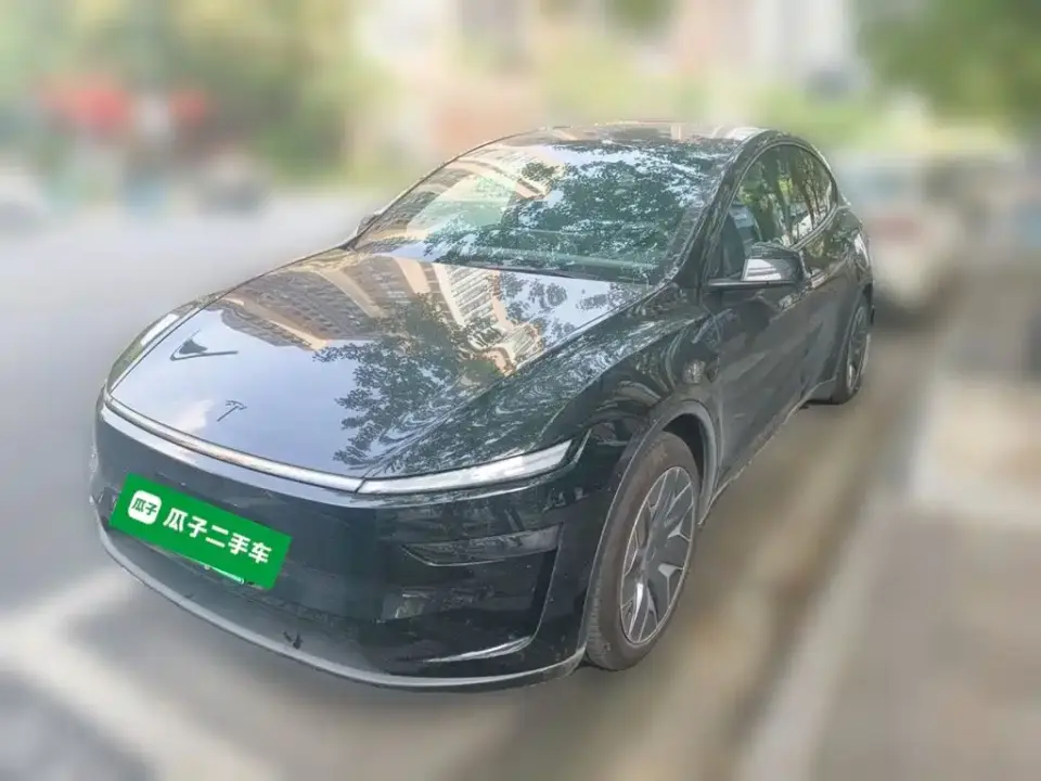 Tesla Model Y L Facelift Long Range AWD 2026