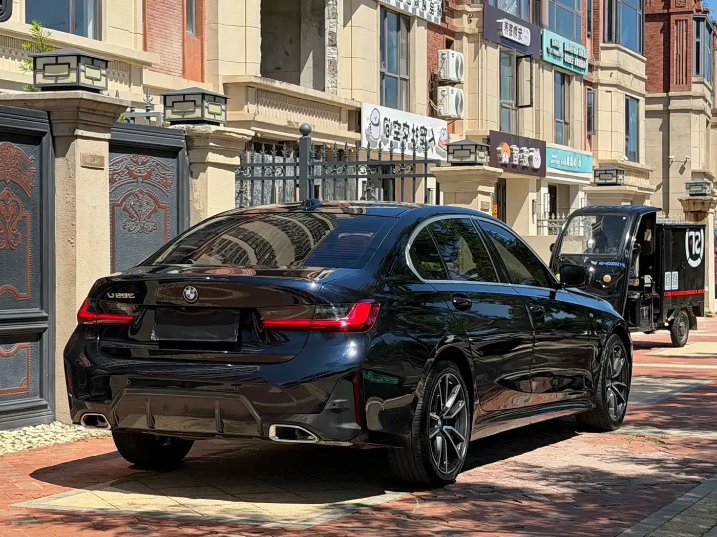 BMW 3 Series 325Li M Sport Package 2023 — фото 9