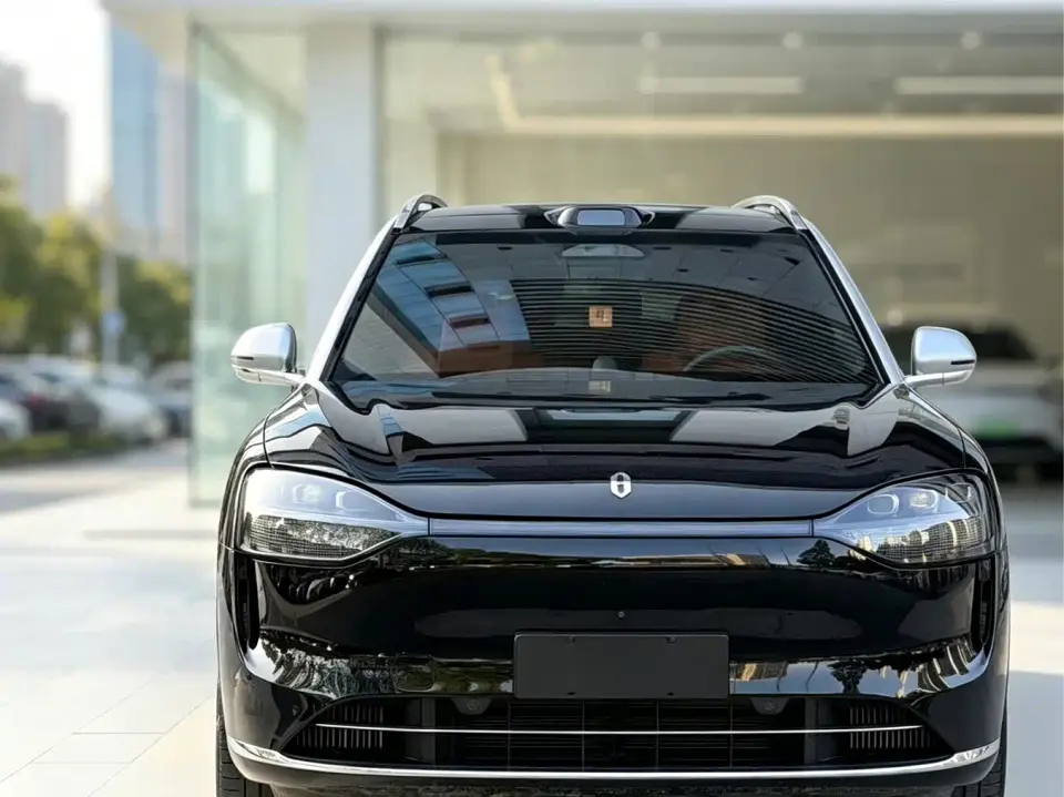 AITO Wenjie AITO M9 Extended Range Ultra 42kWh 6-Seater 2024