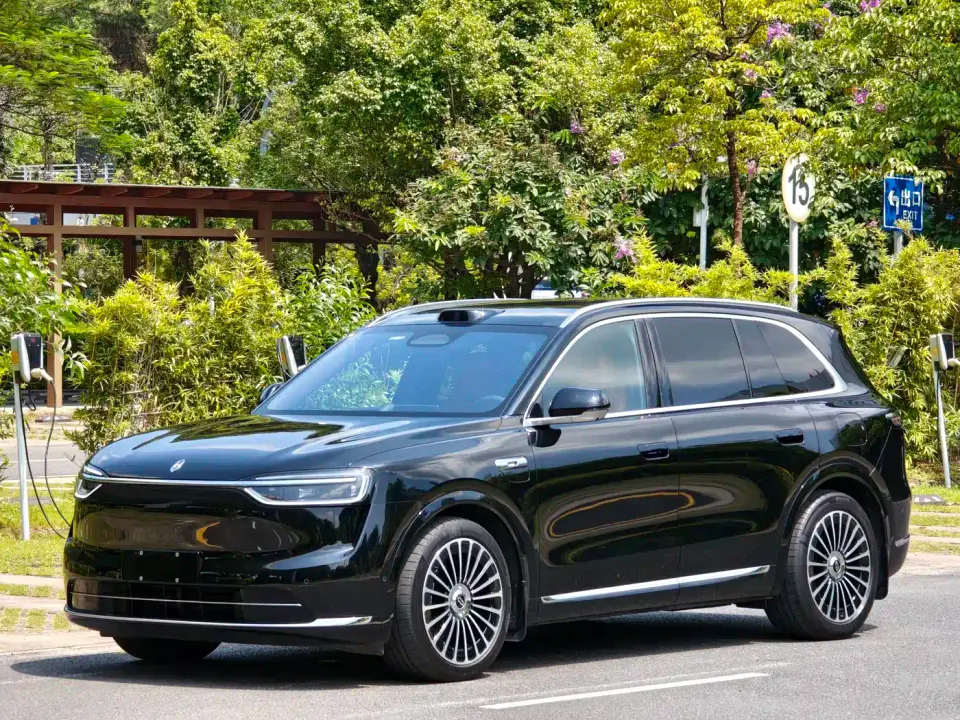 AITO Wenjie AITO M7 Extended Range Max AWD 5-seater 2025