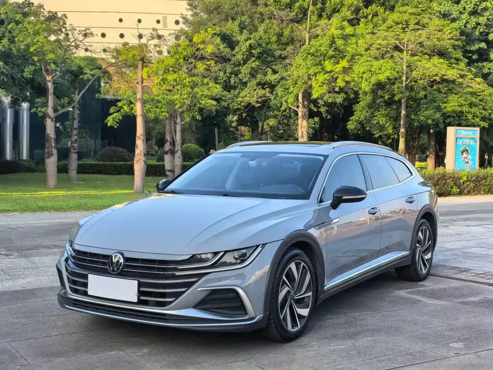 Volkswagen FAW-Volkswagen CC Shooting Brake 330TSI Hunter Edition 2022