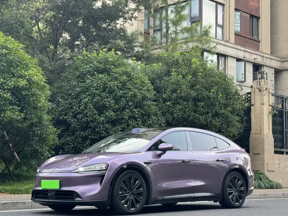 Zhijie Luxeed R7 Range Extender Max+ 2025