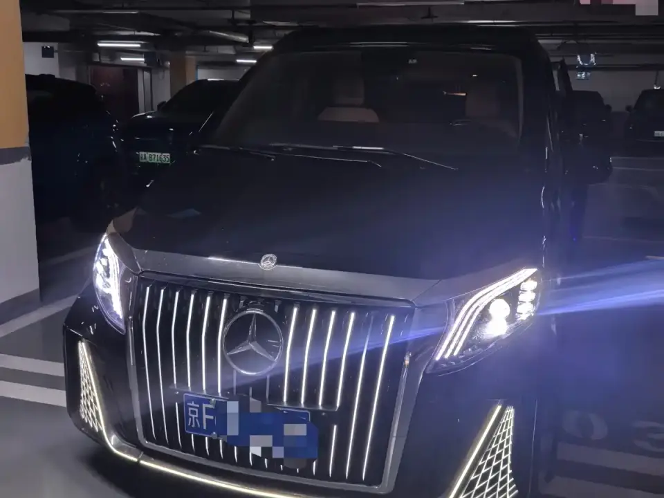 Mercedes-Benz Vito 2.0T Business 7-Seater 2024