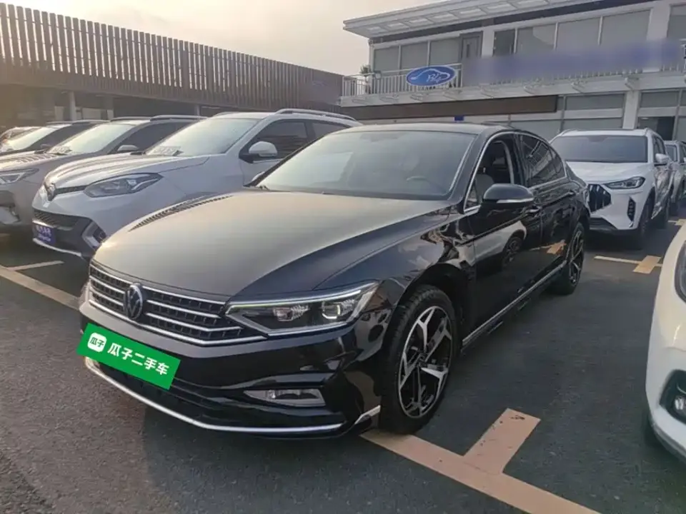 Volkswagen Magotan Model 2 Million Units Commemorative Edition 280TSI DSG Leading Version 2023