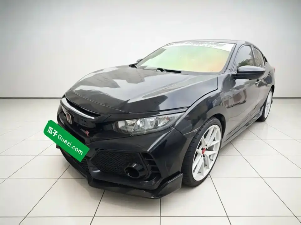 Honda Civic 220TURBO CVT Luxury Edition 2019
