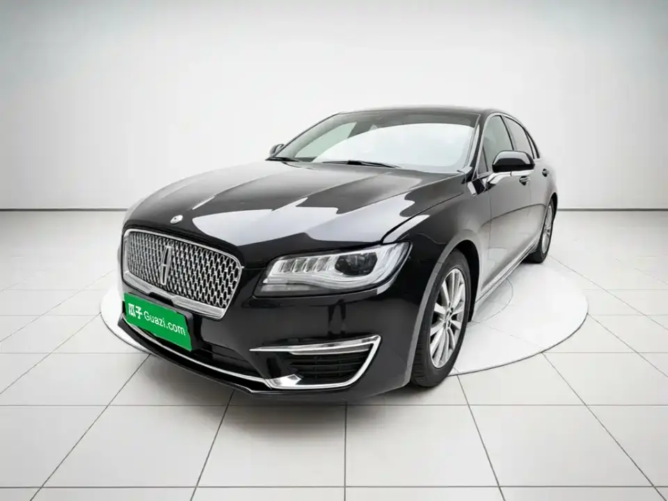 Lincoln MKZ 2.0T Premium Edition 2021