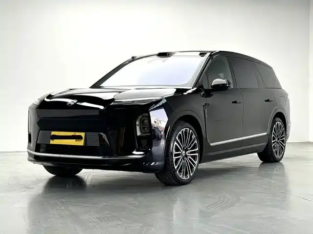 NIO ES8 Base Model 2025
