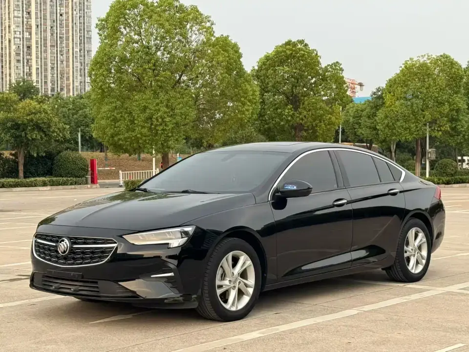 Buick Regal 552T Elite 2022