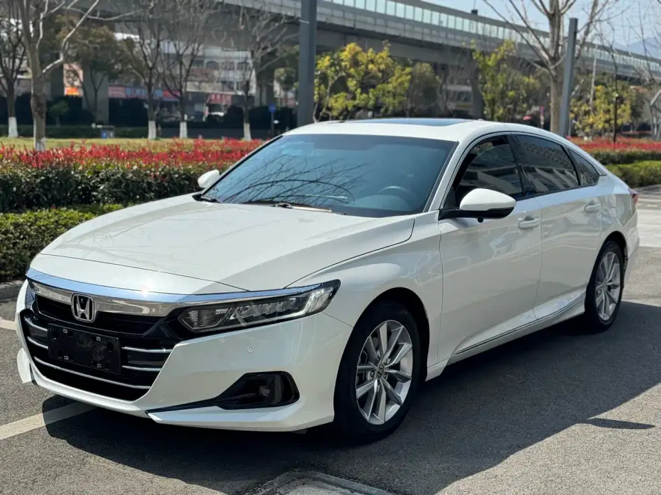 Honda Accord 260TURBO Luxury Edition 2022