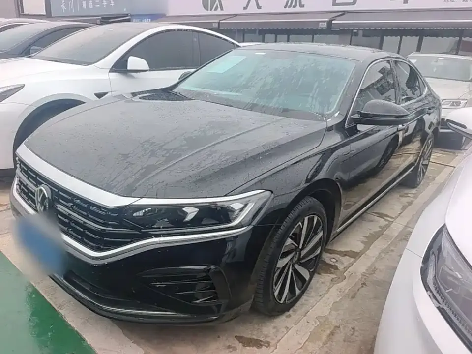 Volkswagen Passat Facelift 330TSI Elite Edition 2023