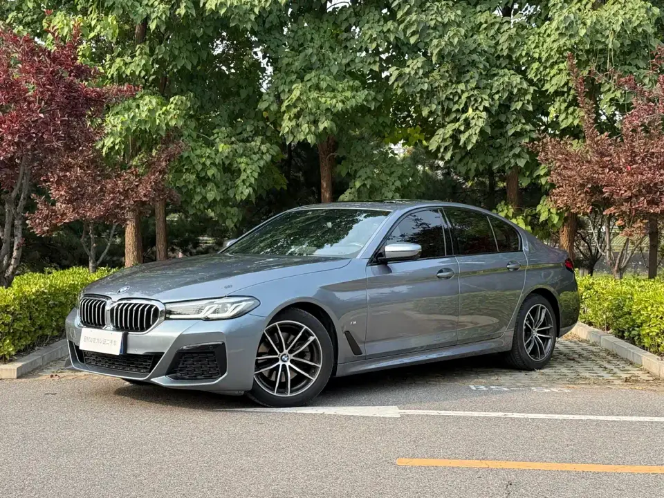 BMW 5 Series (Import) 525i M Sport Package 2021