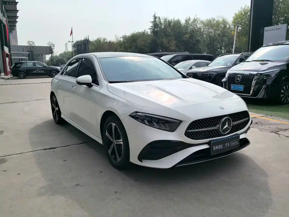 Mercedes-Benz A-Class Facelift A 200 L Fashion 2024