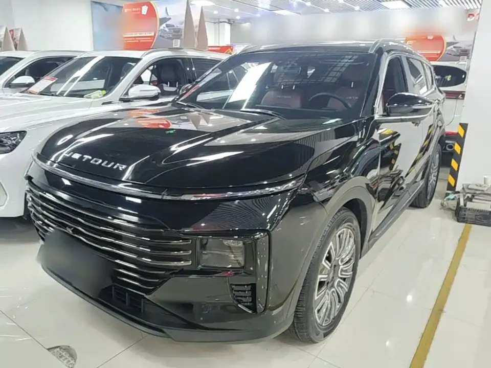 Jetour X70 PLUS 1.5T Elite 5-seater 2024