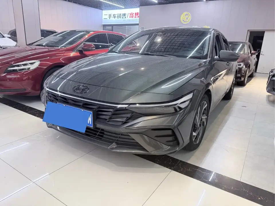 Hyundai Elantra Model 1.5L CVT LUX Premium Edition 2024