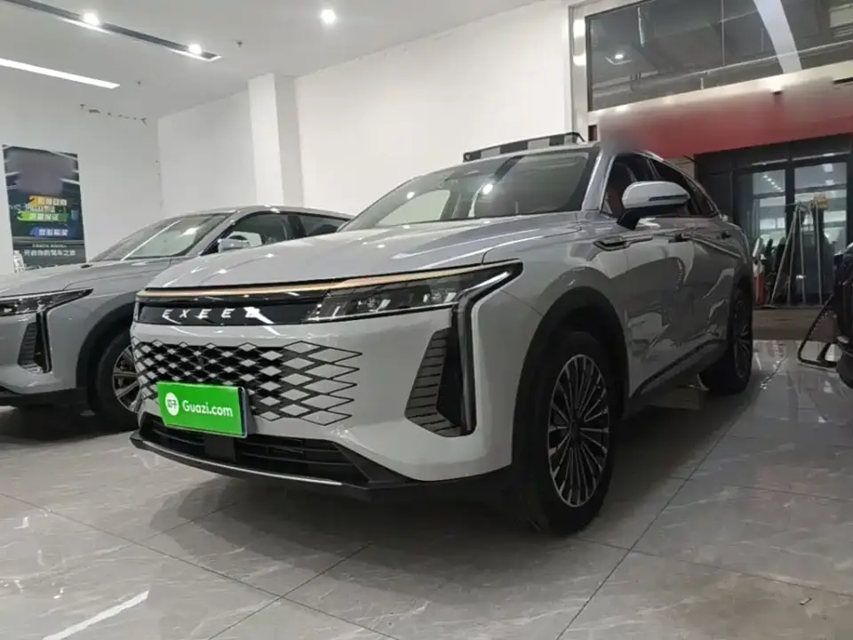 Exeed Yaoguang 400T 2WD Flying Fish Premium 2024