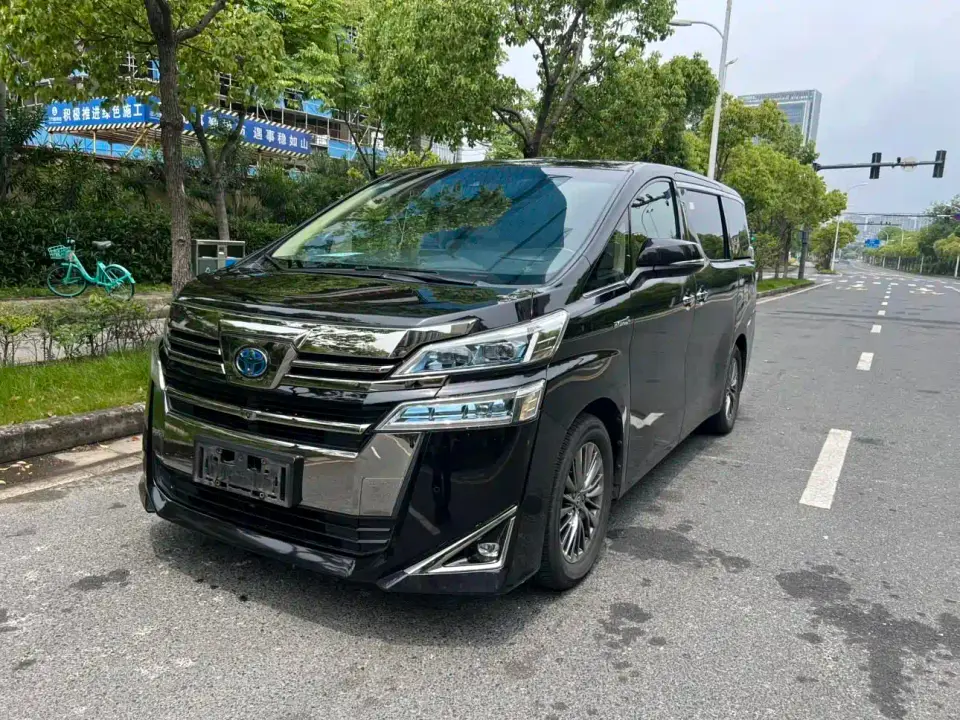 Toyota Vellfire Hybrid 2.5L HV Premium Edition 2019