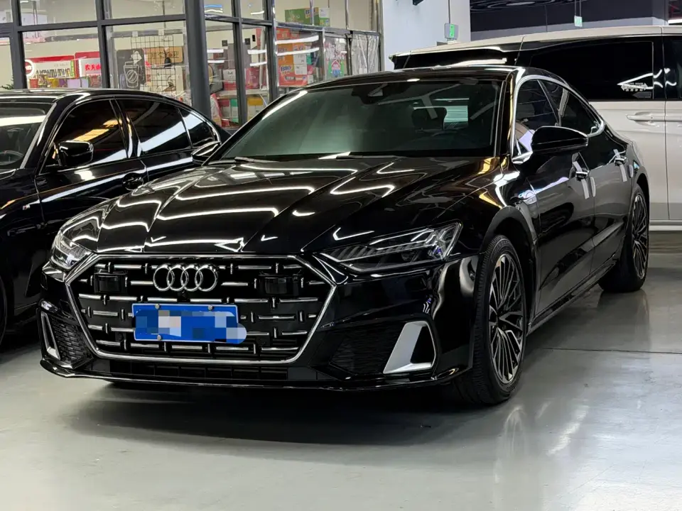 Audi A7L 45 TFSI Luxury 2024