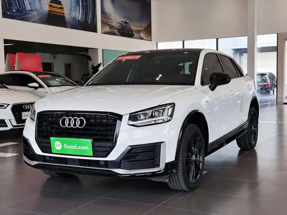 Audi Q2L Model 35 TFSI Fashion Dynamic 2021