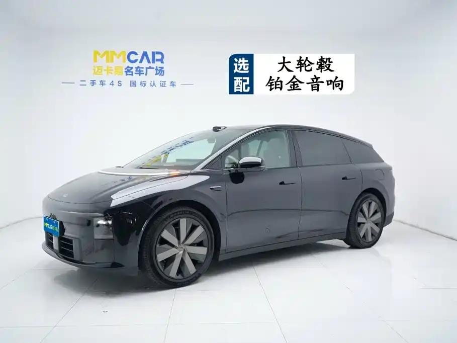 Li Auto i6 2WD Base Model 2026
