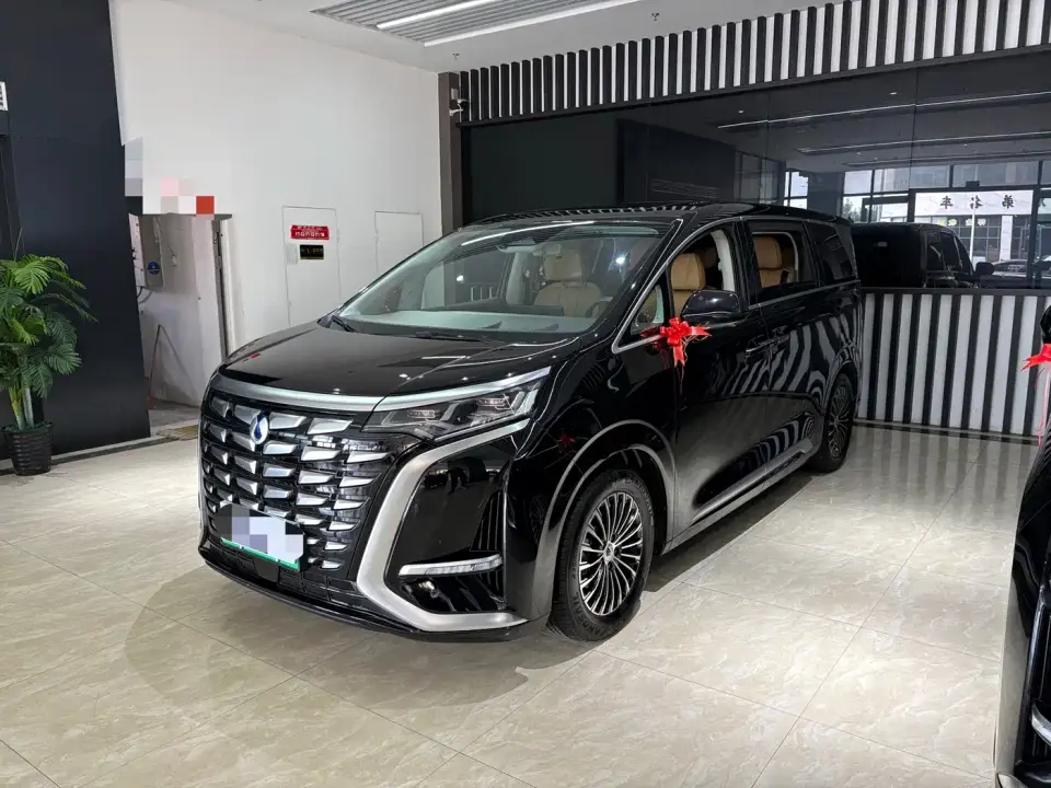 Denza D9 DM-i 970 All-Wheel Drive Honor Edition 2023