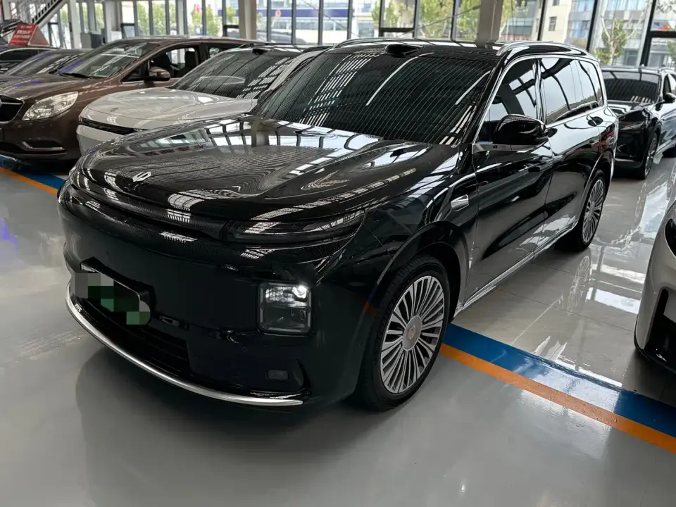 Leapmotor D Series Model Extended Range 80.3kWh 7-Seater 2026