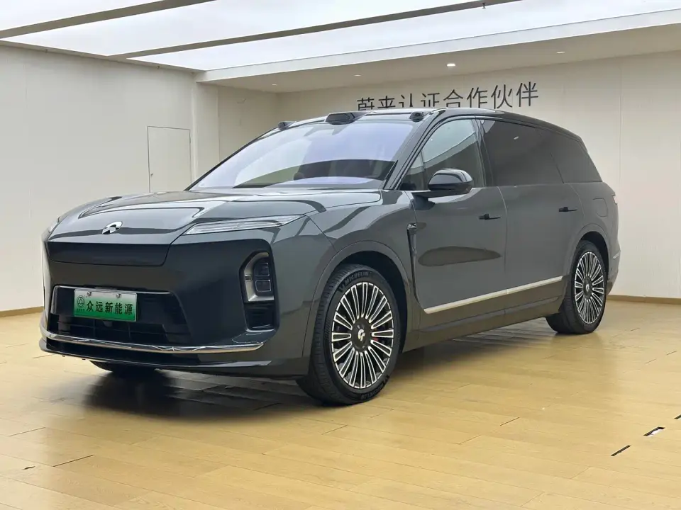 NIO ES8 Model 6-Seat Executive Luxury Edition 2025