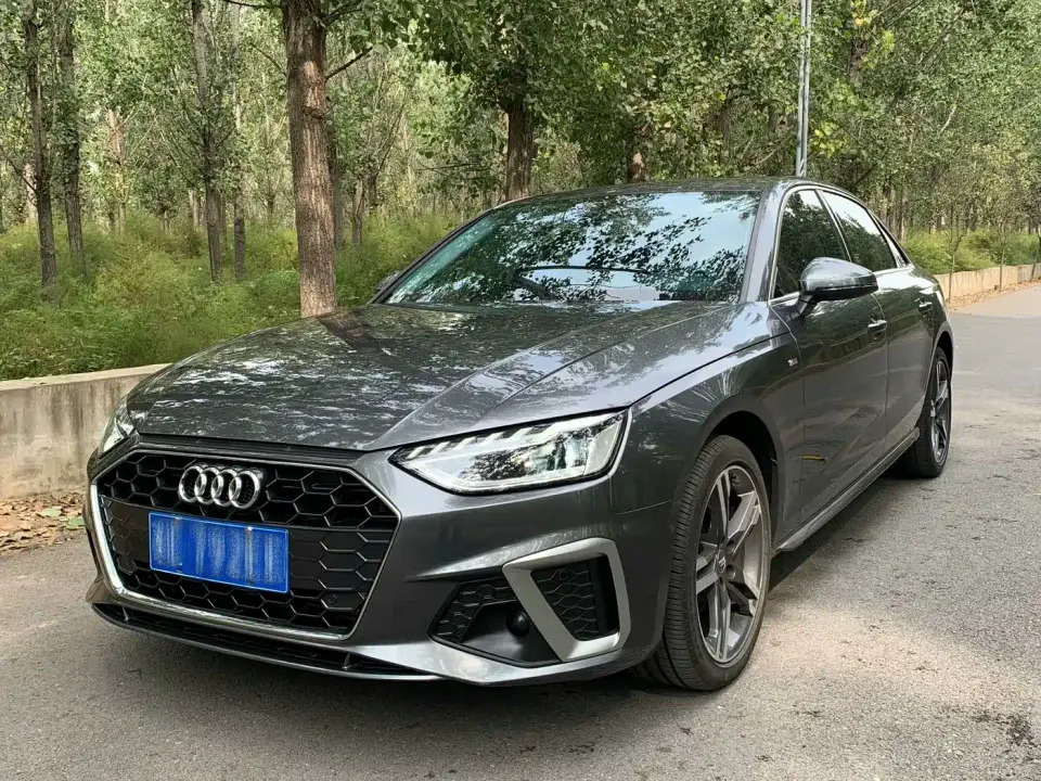 Audi A4L 40 TFSI Luxury Dynamic 2021