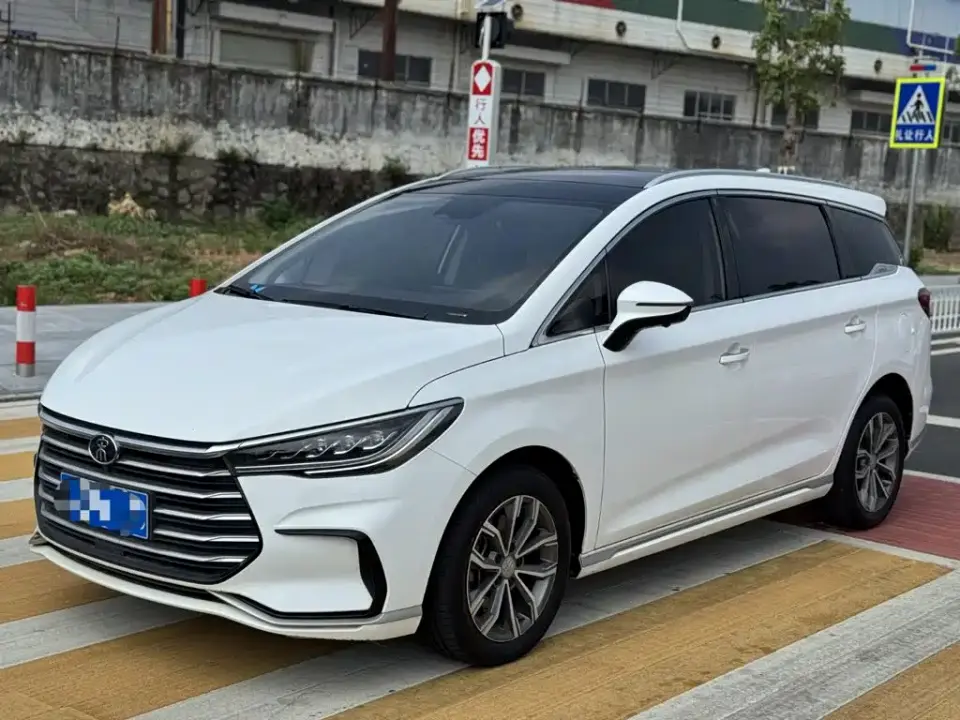 BYD Song MAX Upgrade 1.5T Automatic Premium Edition 7-Seater 2020