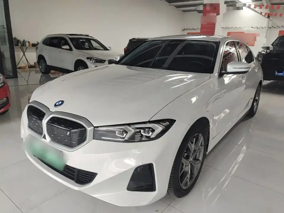 BMW i3 eDrive 35 L 2023