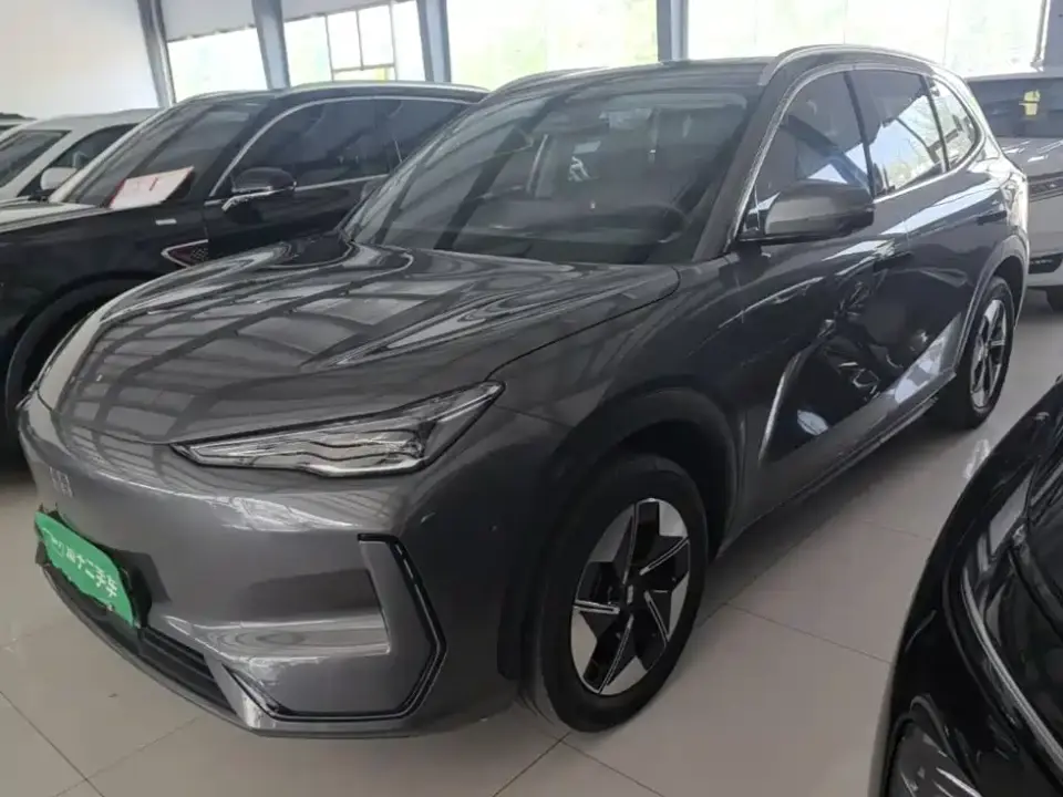 Geely Galaxy Galaxy E5 610km Explorer+ Edition 2025