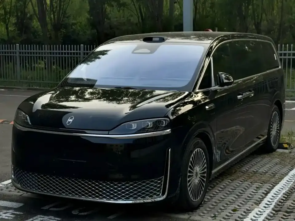 Zhijie Zunjie MPV Model Mid-Range Edition 2026