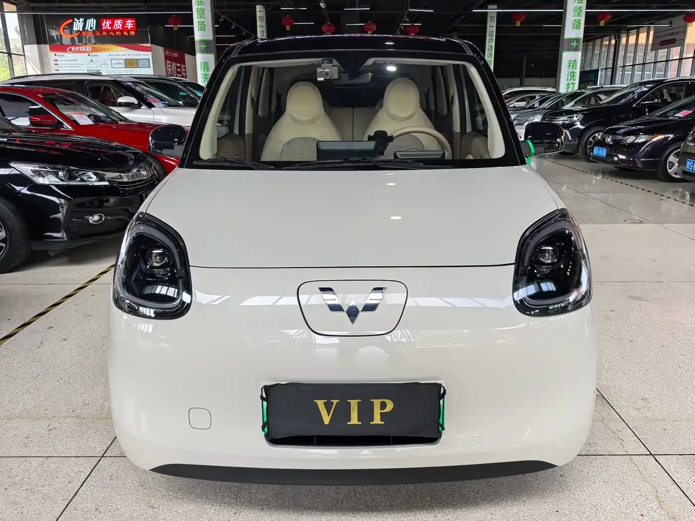 Wuling Motors Hongguang MINIEV 4-Door Premium+ Edition 2025 — фото 3