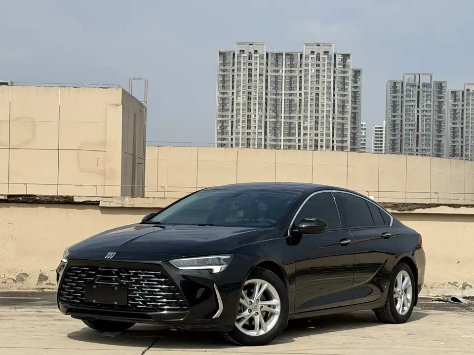 Buick Regal 25T Ultra Comfort Edition 2024