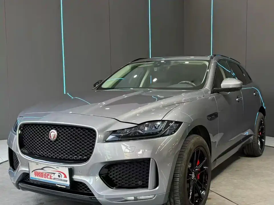 Jaguar F-PACE 2.0T R-Dynamic SE 2020