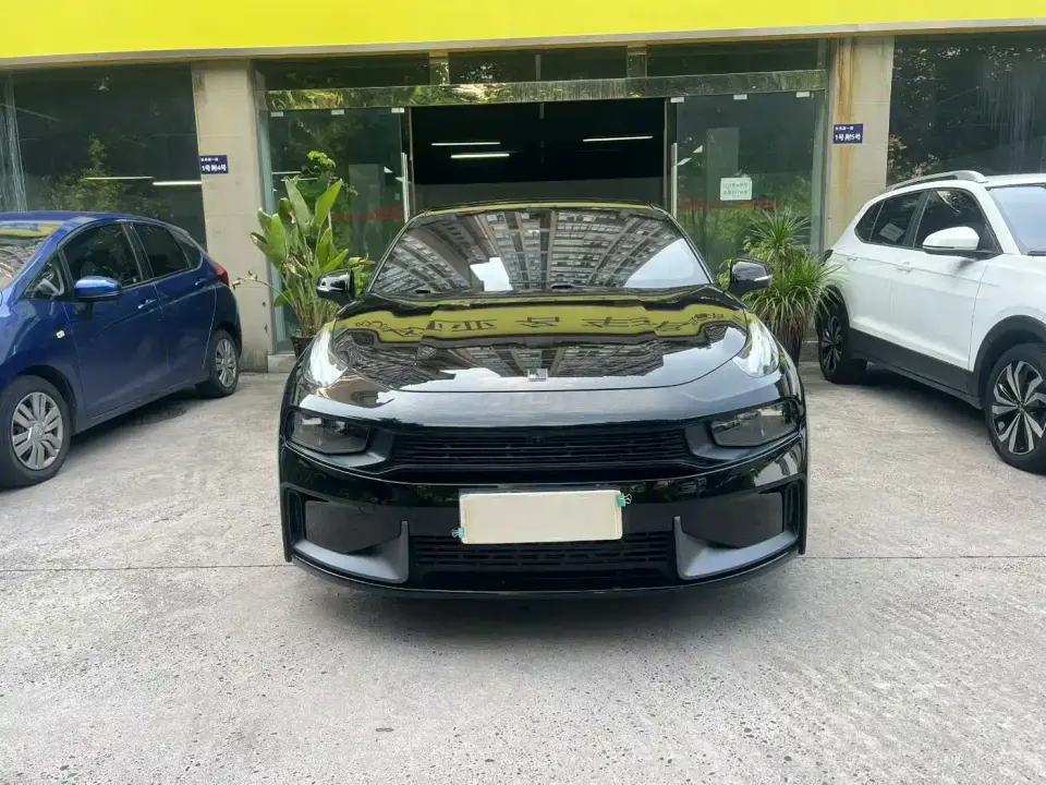 Lynk & Co 03 2.0TD DCT Power Plus 2022