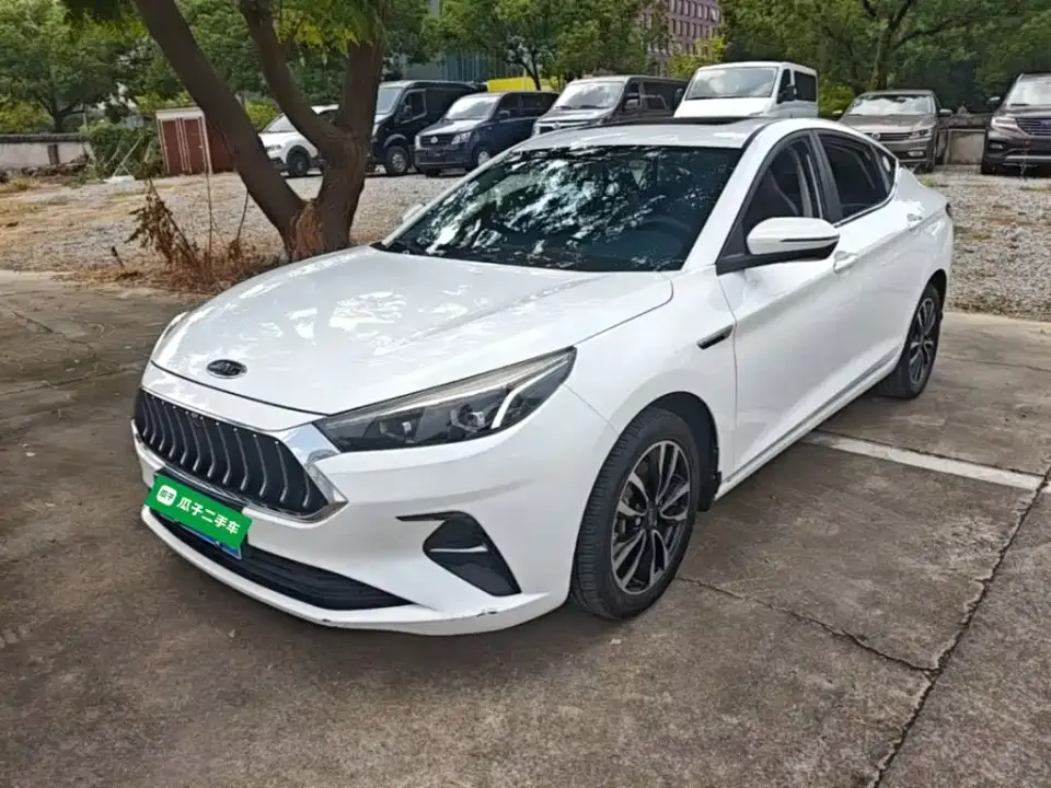 JAC J7 1.5T CVT Surpass Type 2020