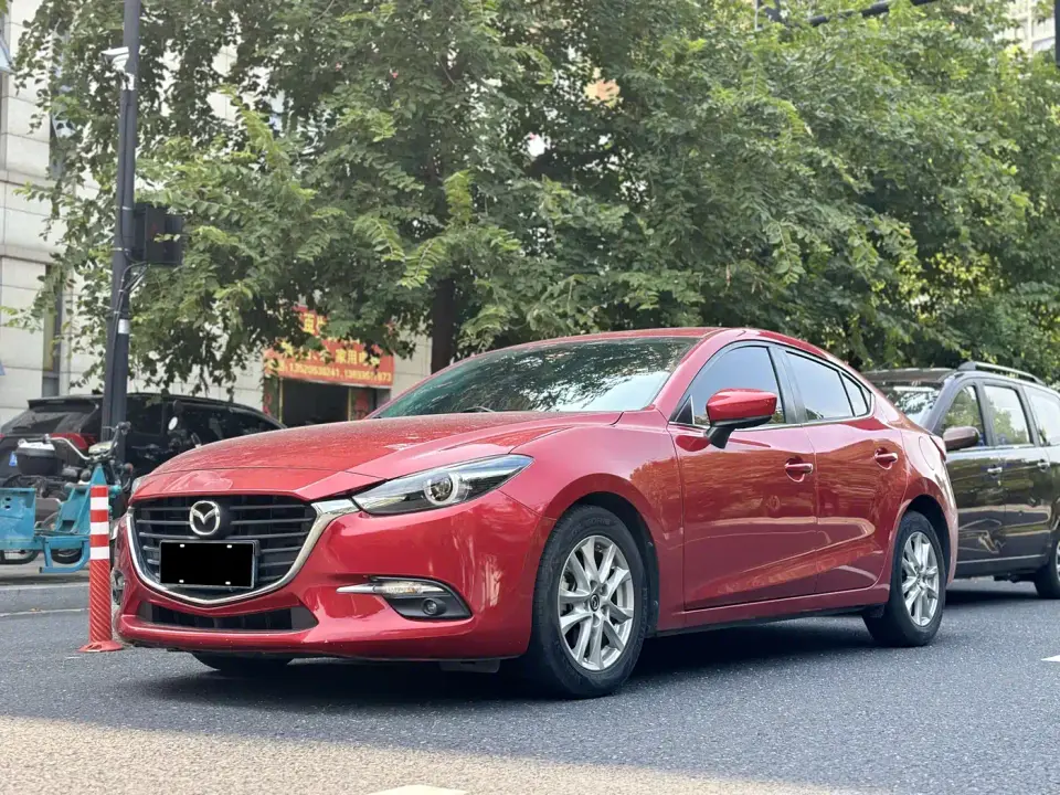 Mazda Mazda3 Axela Cloud Control Edition Sedan 1.5L Auto Luxury China VI 2019