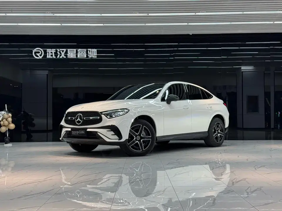 Mercedes-Benz GLC Coupe GLC 260 4MATIC Coupe SUV 2025