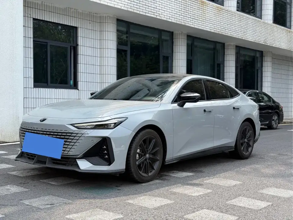 Changan UNI-V 1.5T Sport Edition 2022