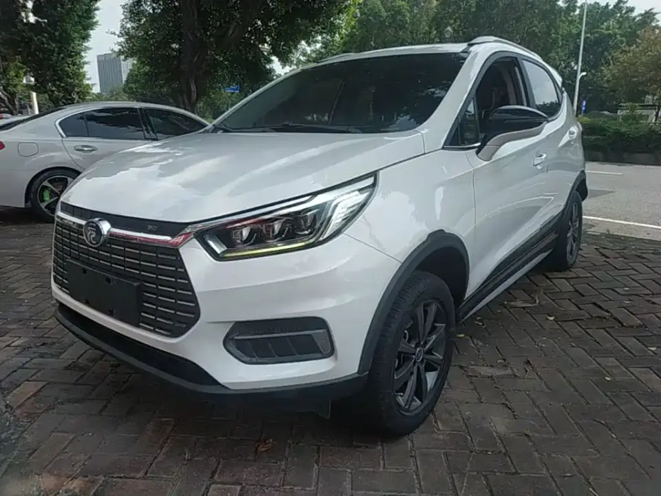 BYD Yuan New Energy EV360 Smart Connect Edition 2020