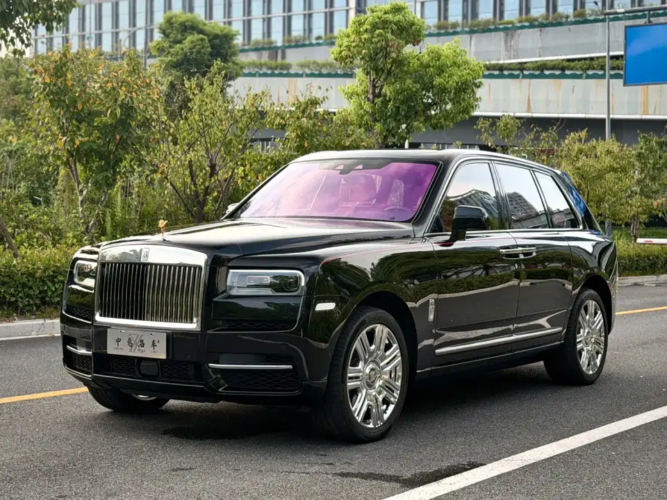 Rolls-Royce Cullinan 4-Seater 2024