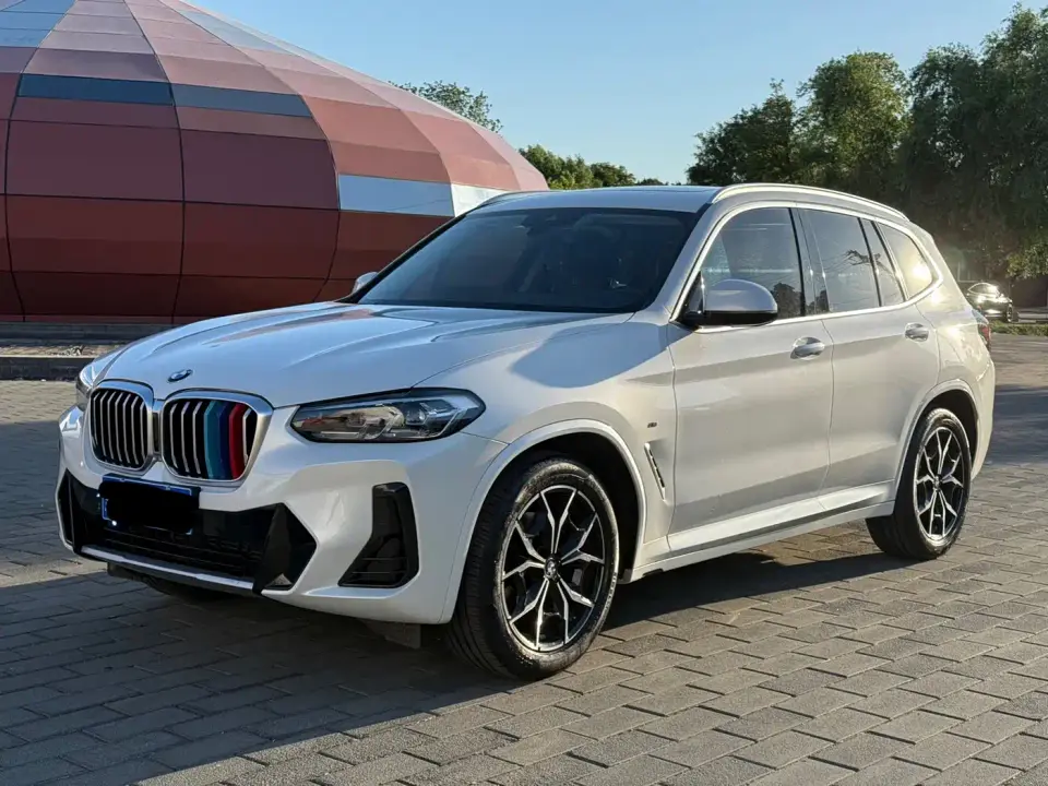 BMW X3 xDrive25i M Sport Package 2022