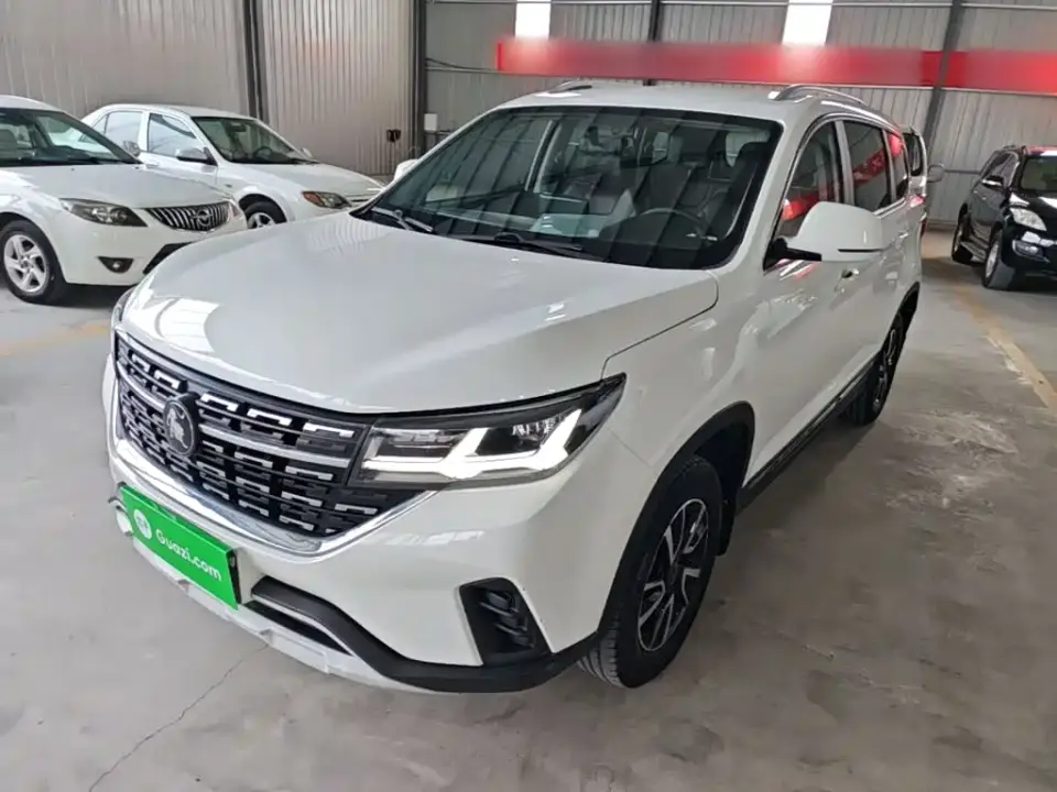 Dongfeng Fengxing Fengxing T5 Golden Age 1.6L Manual Dream Builder 5-seater 2022