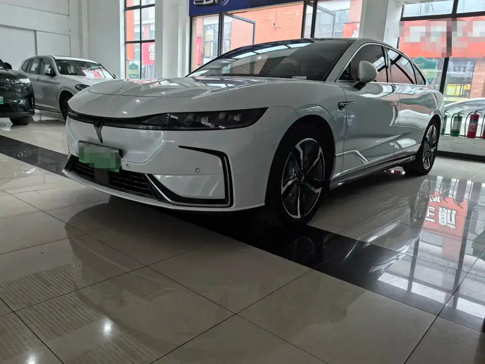 Voyah Auto VOYAH Zhuiguang 4WD Standard Edition 2024